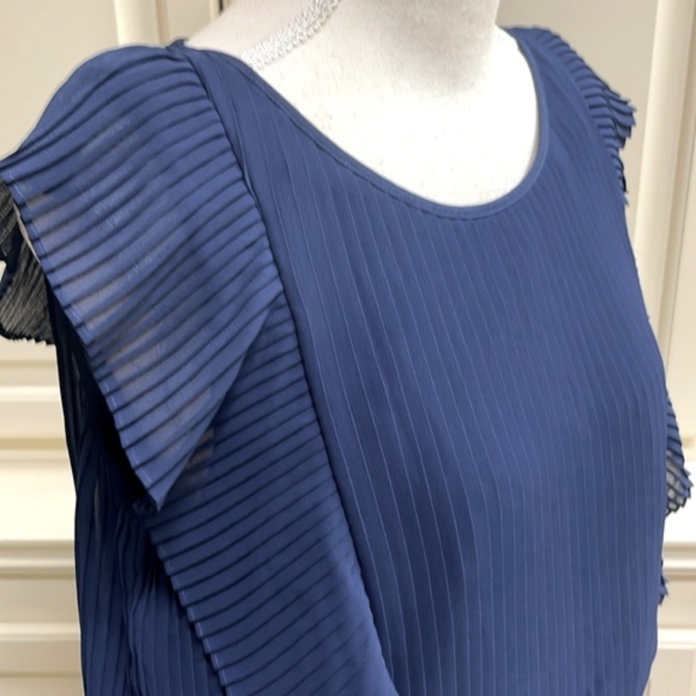 CLUB MONACO Jonet Romper Pleated Sheer Open Back In Rajasthan Navy Size 4 - Picture 5 of 12